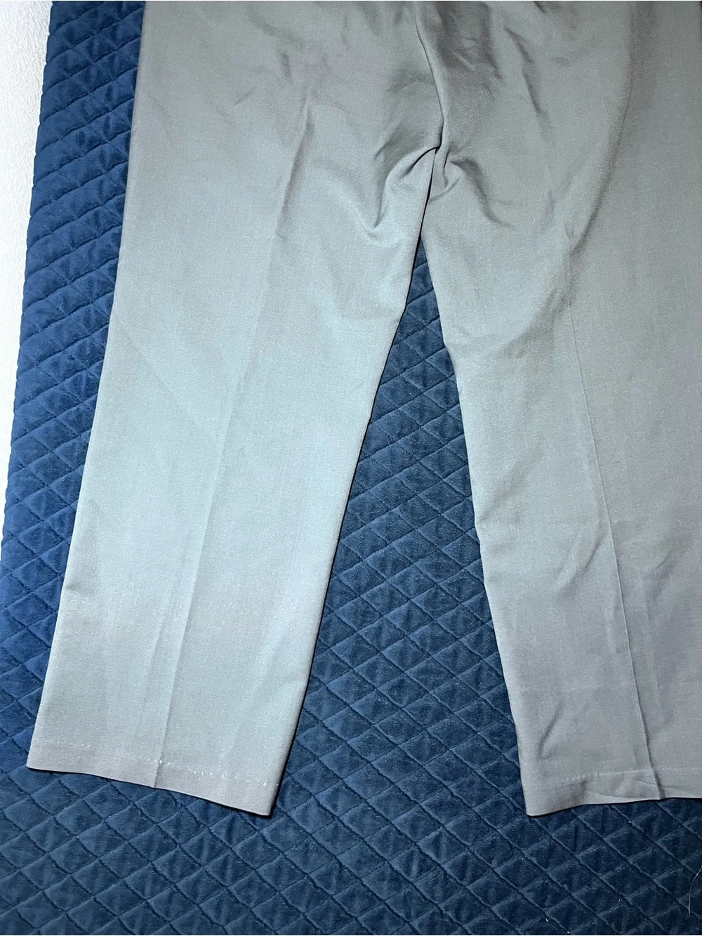 Haggar Men's Gray Dress Pants - Flat Front